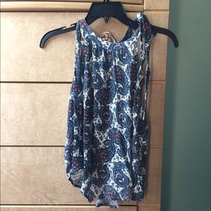 Hollister shoulder tie tank